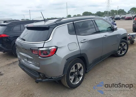 2018 Jeep Compass Limited 4X4 z USA, uszkodzony, nr VIN 3C4NJDCB9JT135960